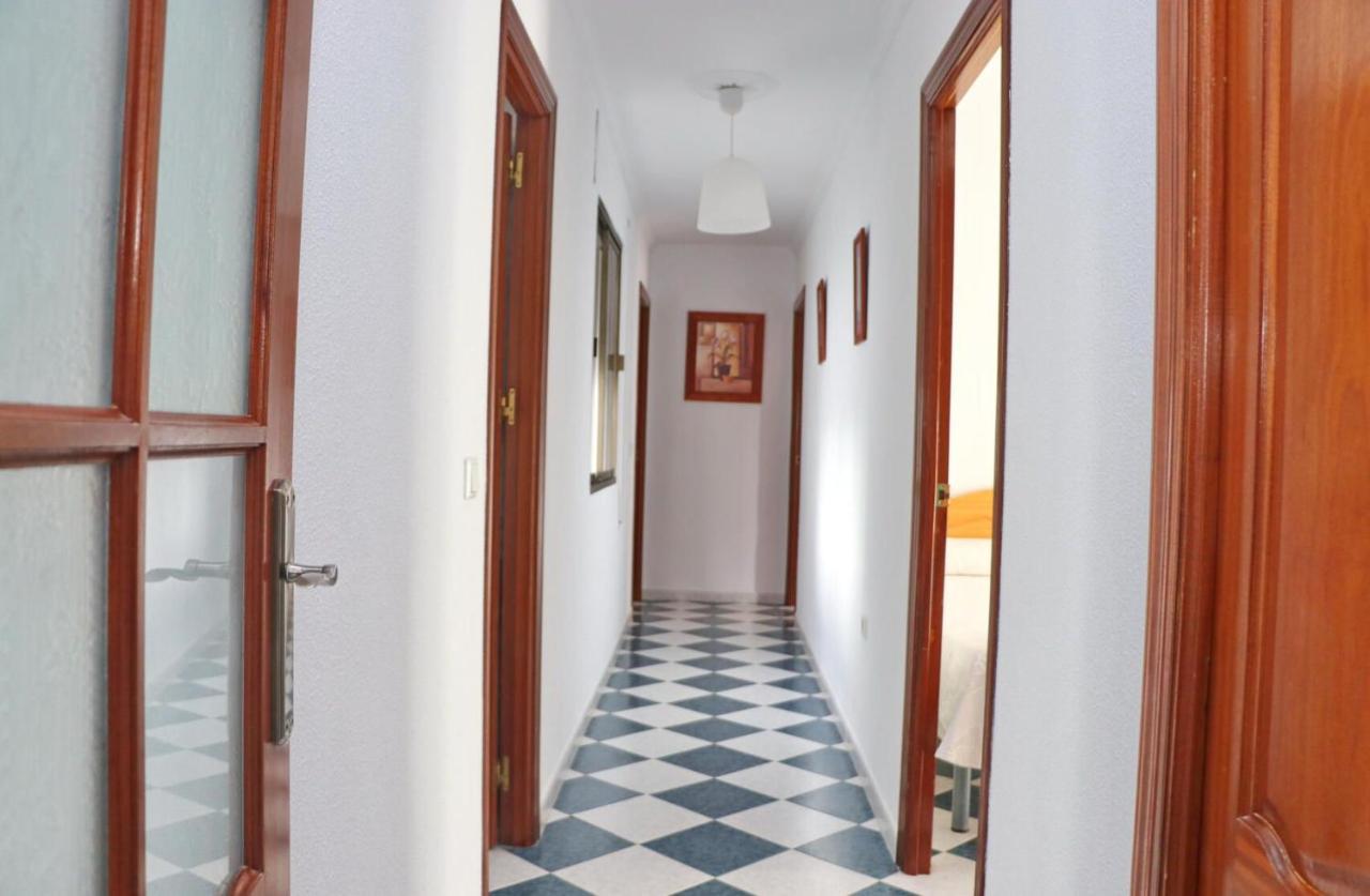 Apartamento Centro コニル・デ・ラ・フロンテラ エクステリア 写真