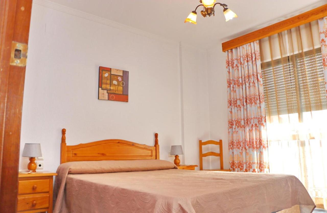 Apartamento Centro コニル・デ・ラ・フロンテラ エクステリア 写真